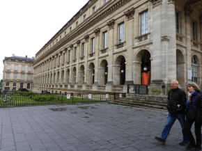 B&B Le Miroir aux Fées Bordeaux